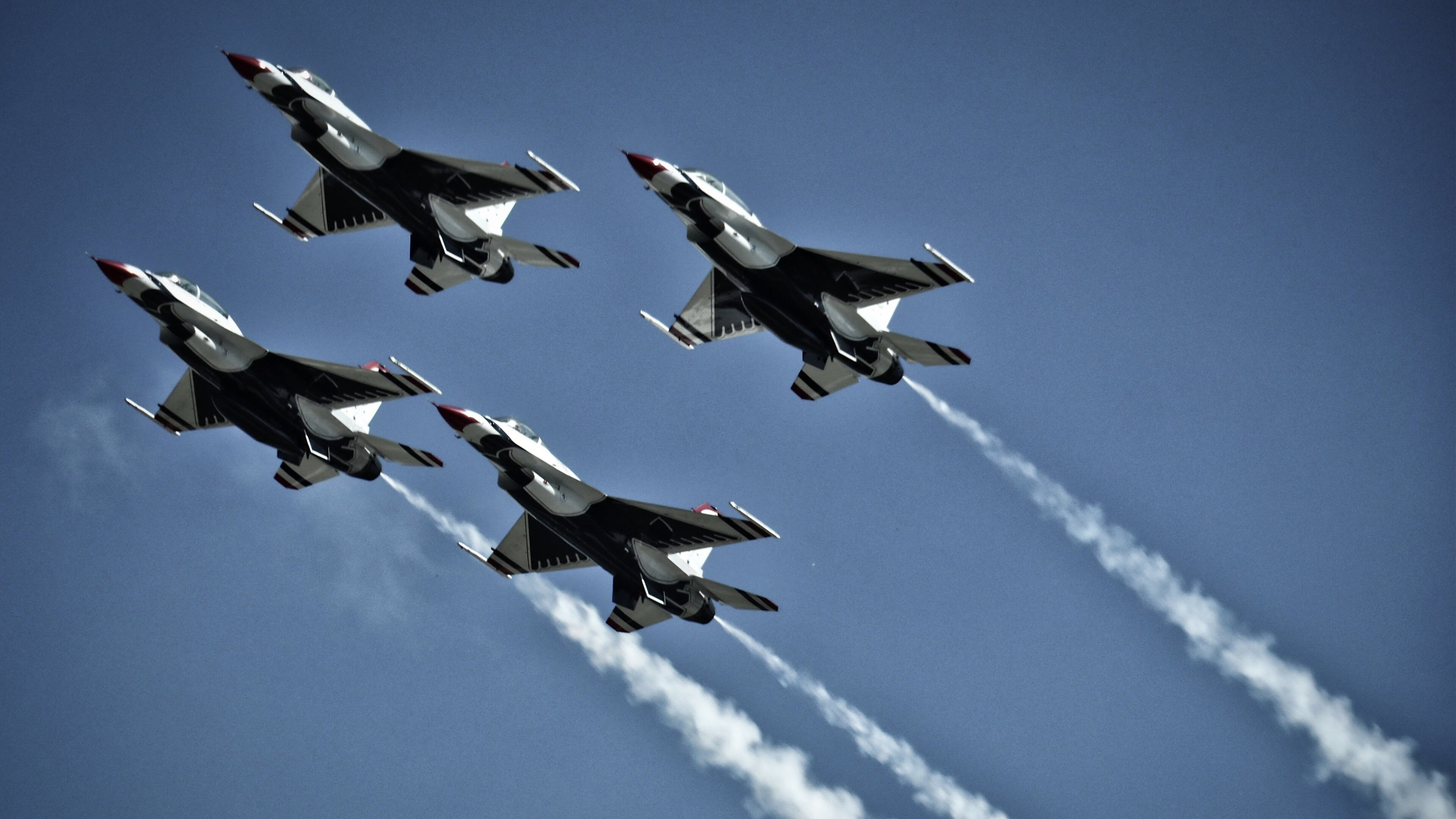 快速反应:球员在场上的应变能力提升路径,快速反应能力概念