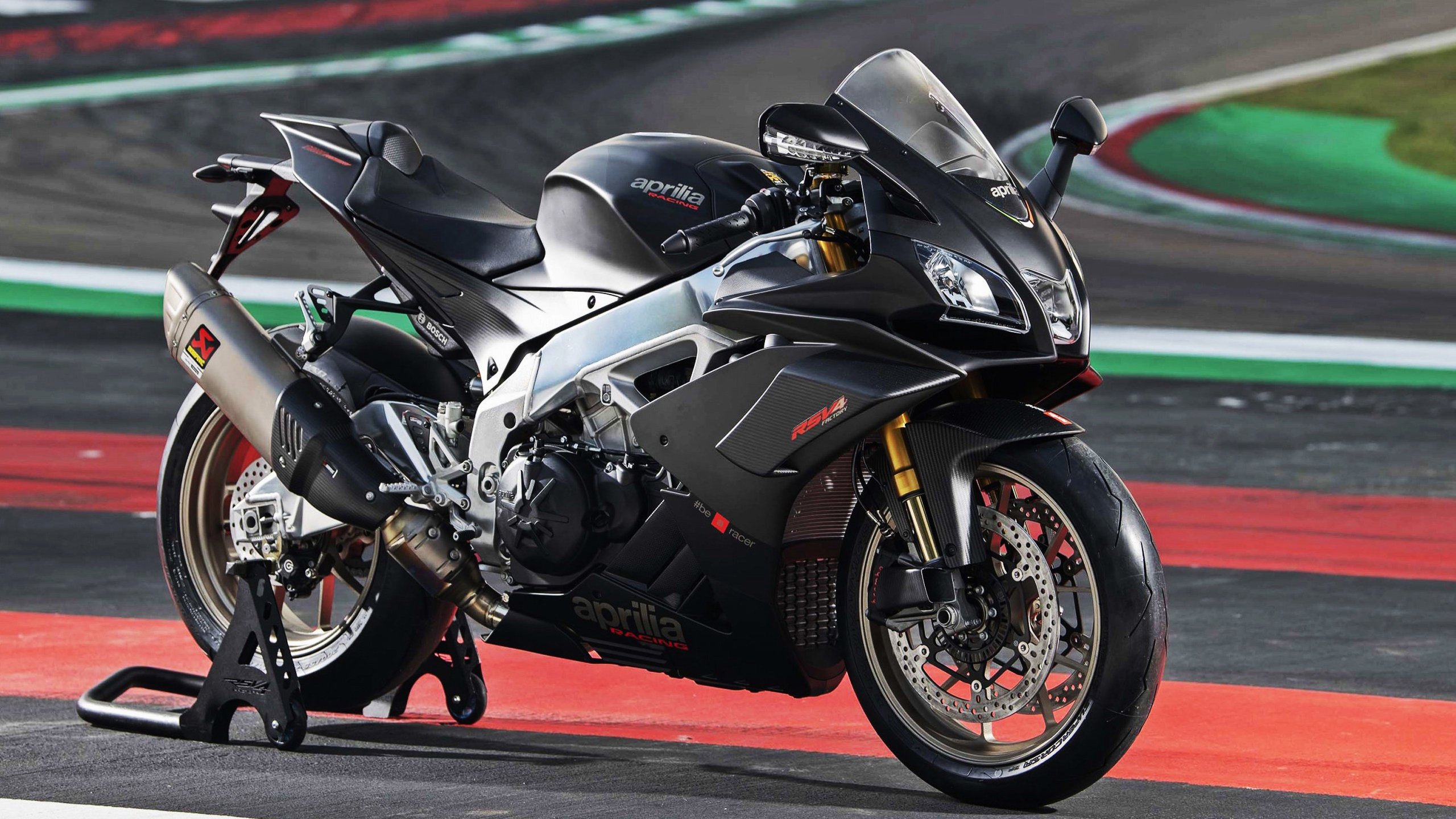 DOTA2战队赛前集训强化协作与反应速度,dota2 青训队