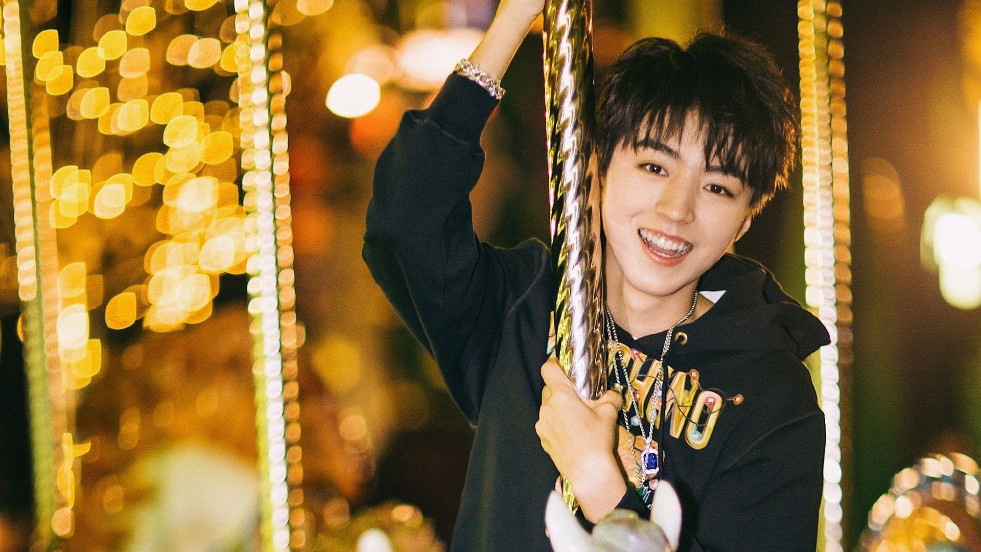 开云·体育官网APP下载-巴特尔凭借强悍的对抗和精准的判断力，成为袋鼠队防守中坚，巴特尔nba经历